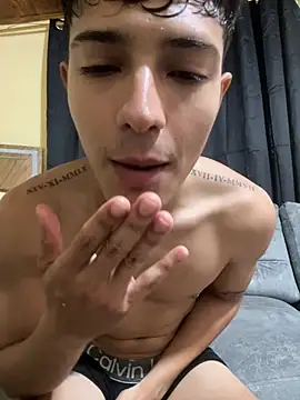 Diego_Navas1's cam snapshot