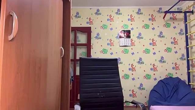 chiraq1945 live sex cam