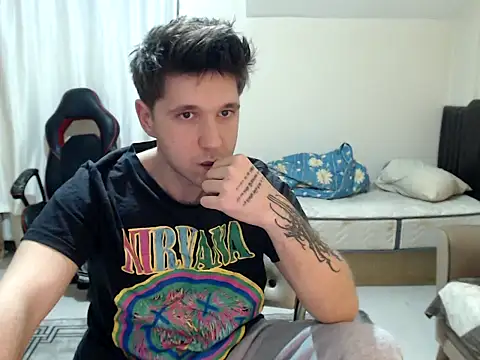 2handsomemann's cam snapshot