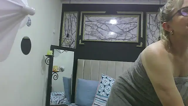 issa_soto_ live sex cam