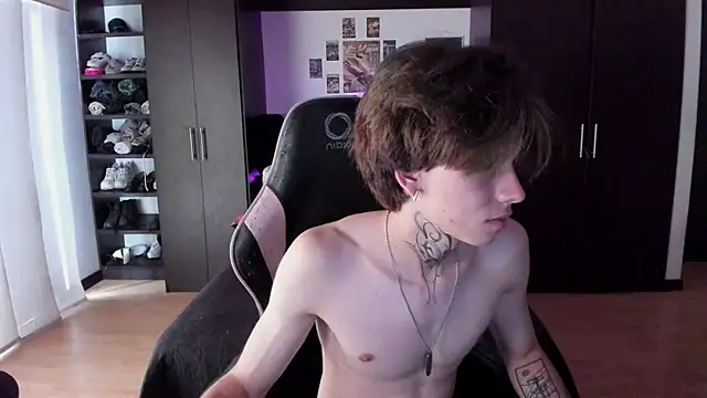 xIce_Boy live sex cam