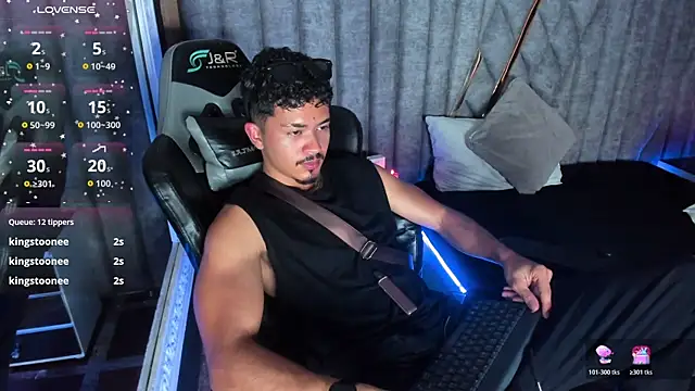 NicolaiKarav live sex cam