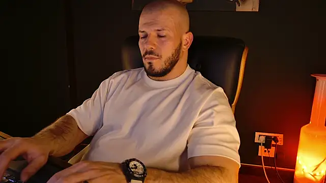 AngeloEric live sex cam