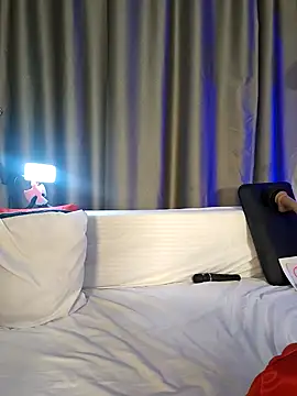 Milforja live sex cam