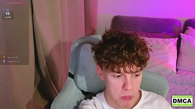 cute_thomas live sex cam