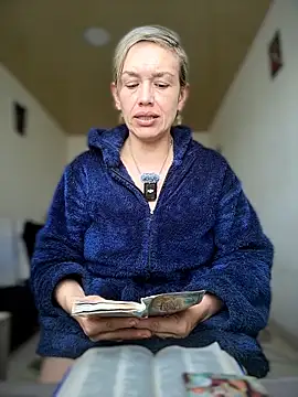 MARILYNRICHTER live sex cam