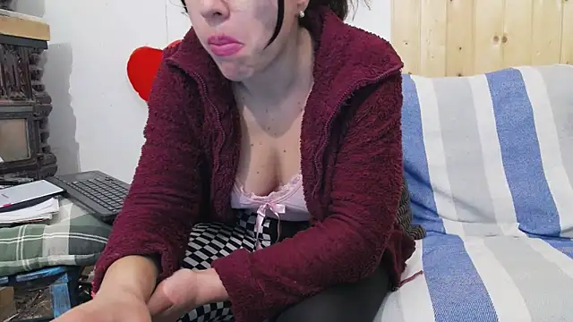 MellyBigLabiaOrgasmic live sex cam