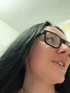 YorkshireGirly's cam snapshot