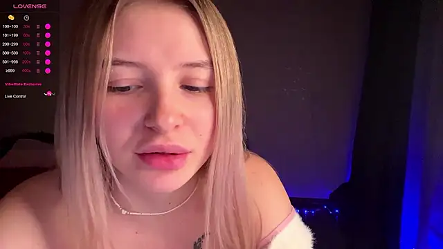 VibeVi live sex cam