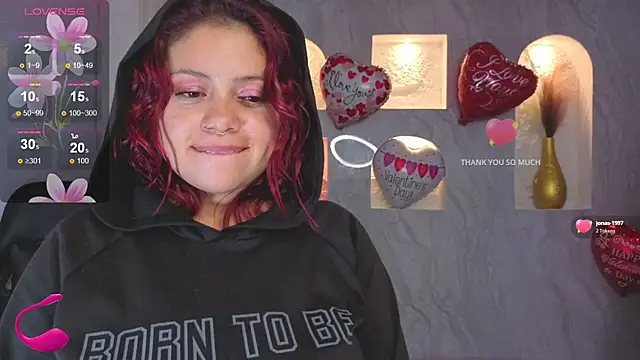 _Ambar72_b's cam snapshot