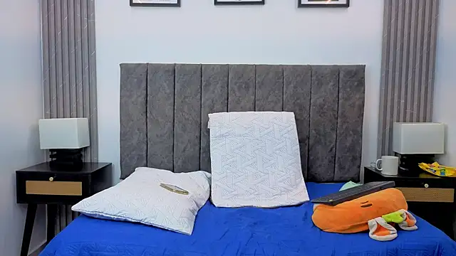 Luciana_Ortiz1 live sex cam