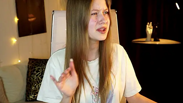 EveMundie's cam snapshot