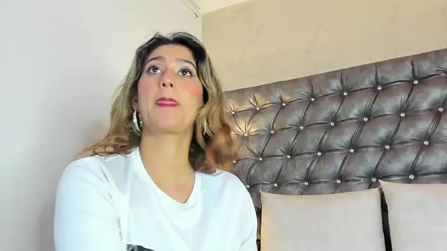 JulietaWales's cam snapshot