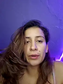 aytanna_torrez's cam snapshot