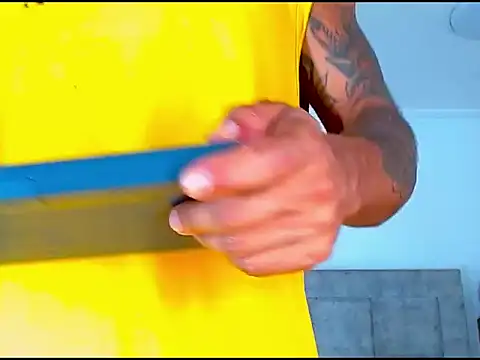 Hot_Latino_x's cam snapshot