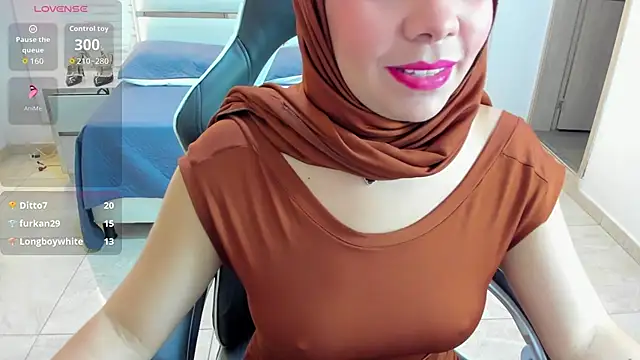 Tahira_bakir live sex cam