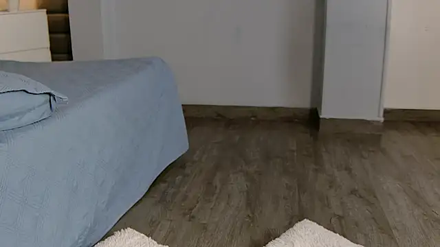 Madie__collins's cam snapshot