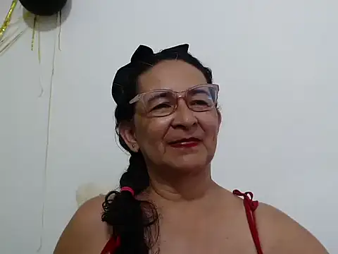 ElizabethMiler's cam snapshot