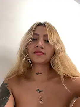 amanda-medrano1's cam snapshot