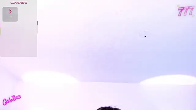 TINY_TAY's cam snapshot