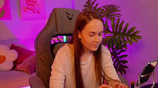 ElinVale's cam snapshot