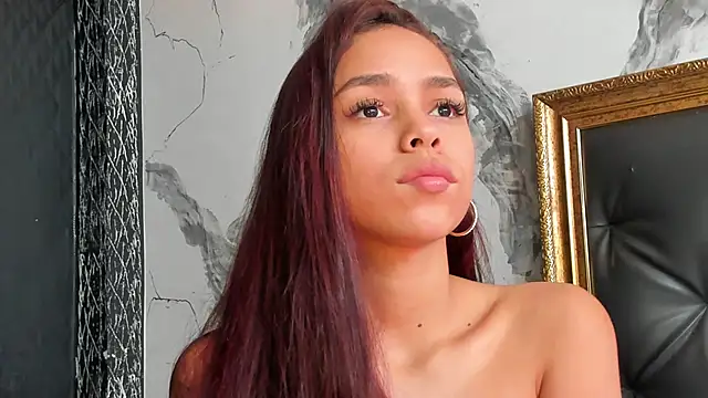 CarolineFyre's cam snapshot