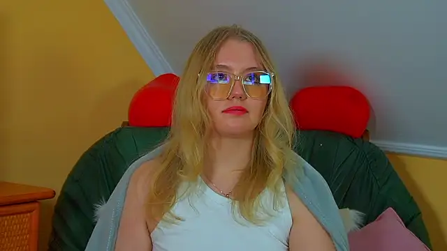 EmilyEvanse's cam snapshot