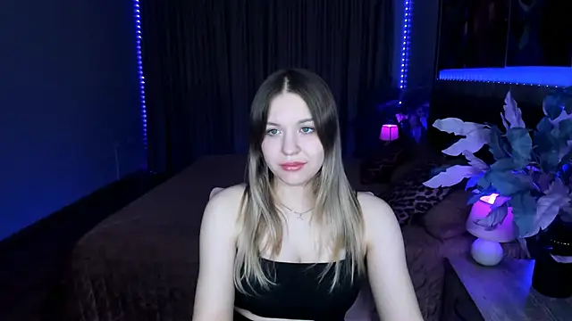 SimaHeaven's cam snapshot