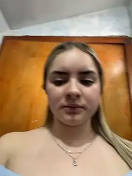 imlindapink's cam snapshot