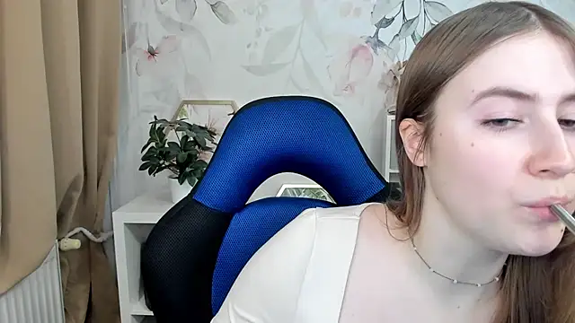 candy_Megan's cam snapshot