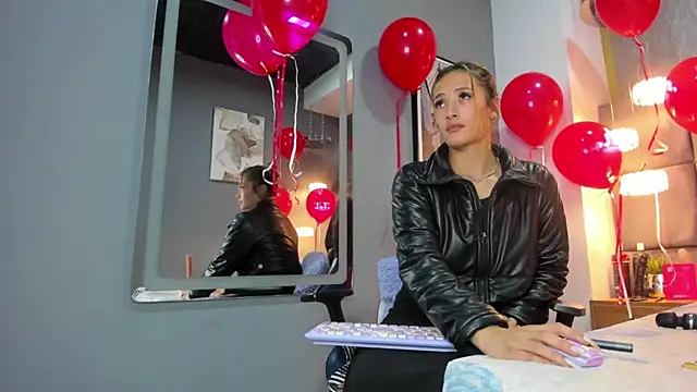 zoe_taylorr1's cam snapshot