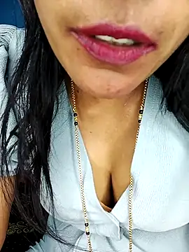 Deepa_kannadatelugu's cam snapshot