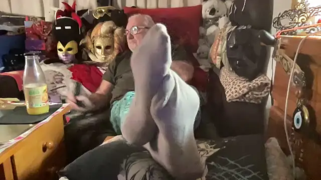 EroticVenetian live sex cam