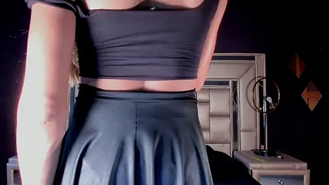 ChloeMendez live sex cam