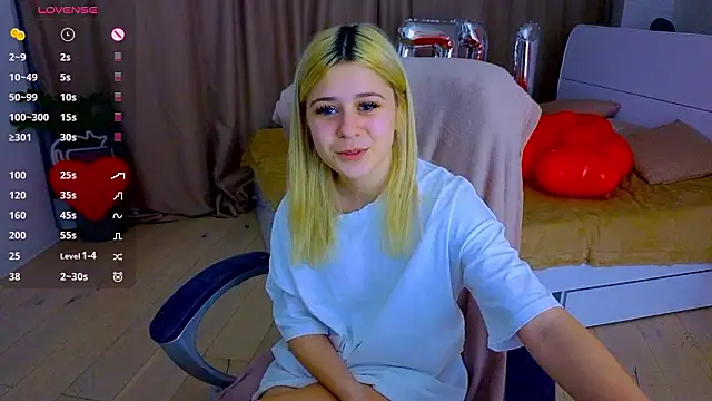 ApheliaStar live sex cam