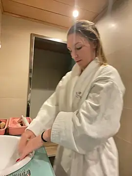 irina_k0valenk0 live sex cam