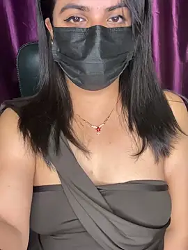 Pretty_varsha08 live sex cam