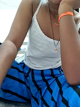 Isha_kumari_69's cam snapshot