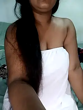 Reesha_99 live sex cam