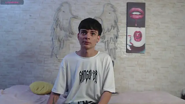 axel_milo_kairo_and_noa live sex cam