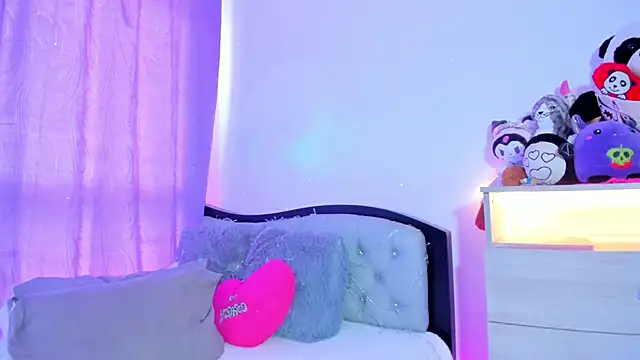 my_aleja_'s cam snapshot