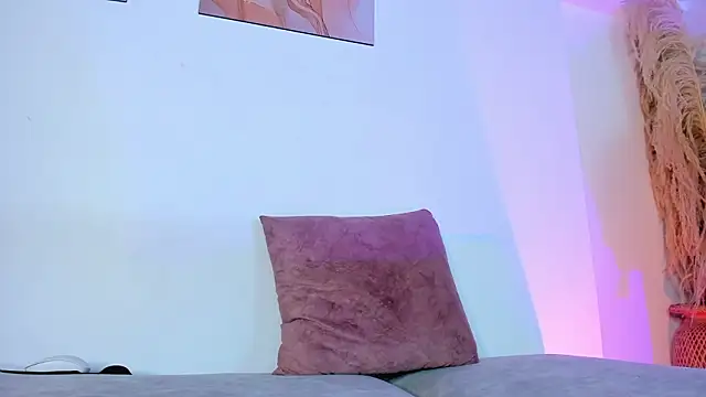 Amelie_Wine's cam snapshot