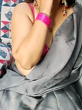 traditional_Jaanvi's cam snapshot