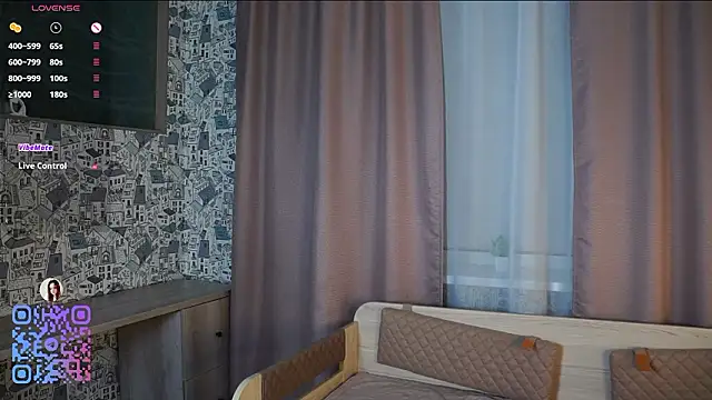 AmelieSeductress's cam snapshot