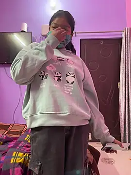 Rinki_hot299's cam snapshot