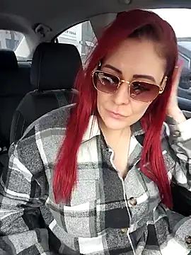 HollyTattoo live sex cam