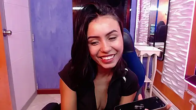 julieta_fn's cam snapshot