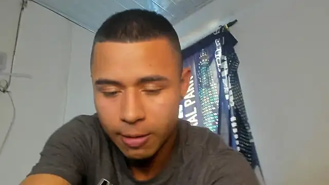 _Logan_Colton_'s cam snapshot