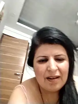 Jann_Riya333's cam snapshot