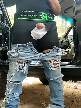 PIGHIGHDIRTY_p0's cam snapshot